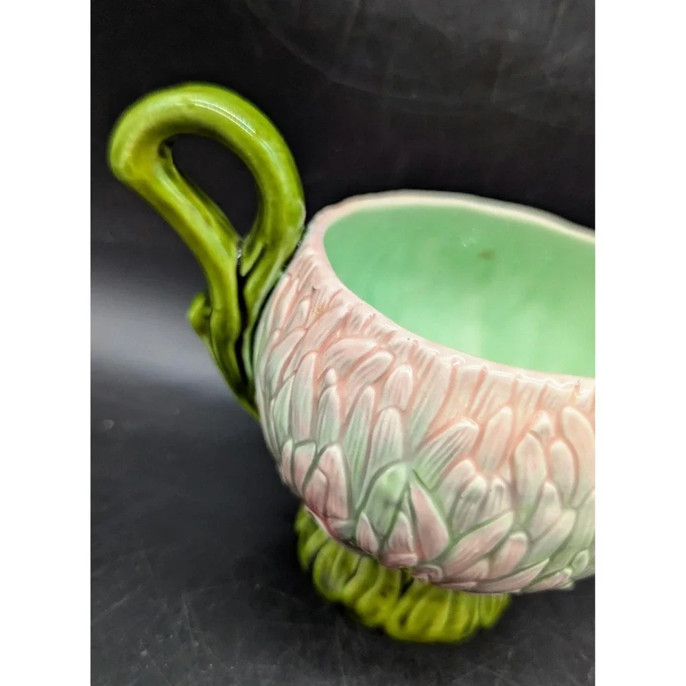 Vintage Majolica Water Lilly Floral Sauce Boat Creamer W Handle 3